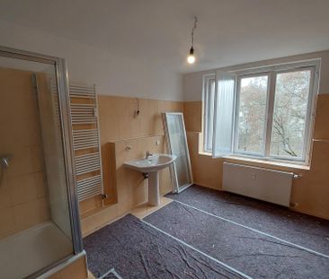 Viel Platz für Sie: Altbaujuwel mit 160 m² sucht neue Mieter - Photo 4