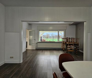 Gerenoveerde laagbouwwoning rustig gelegen in Hulsen! - Photo 6