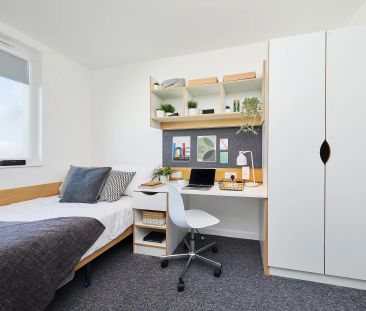 Premium Single Ensuite - Photo 5