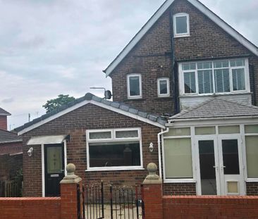 Rainford Road, Billinge, Wigan, WN5 7PG - Photo 4