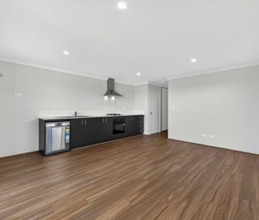 Brand New Two Bedroom Dual Living Property! - Photo 6