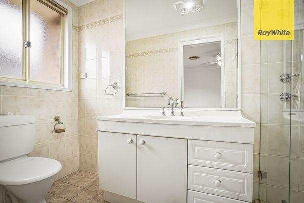 Spacious Single Level Family Home - Photo 1