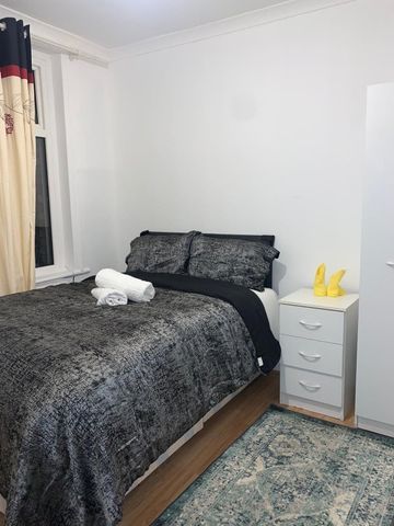 Room in a Shared House, Finchley Road, NW11 - Photo 3