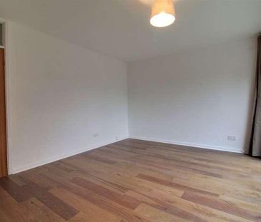 Augustus Road, Edgbaston, Birmingham, B15 - Photo 2