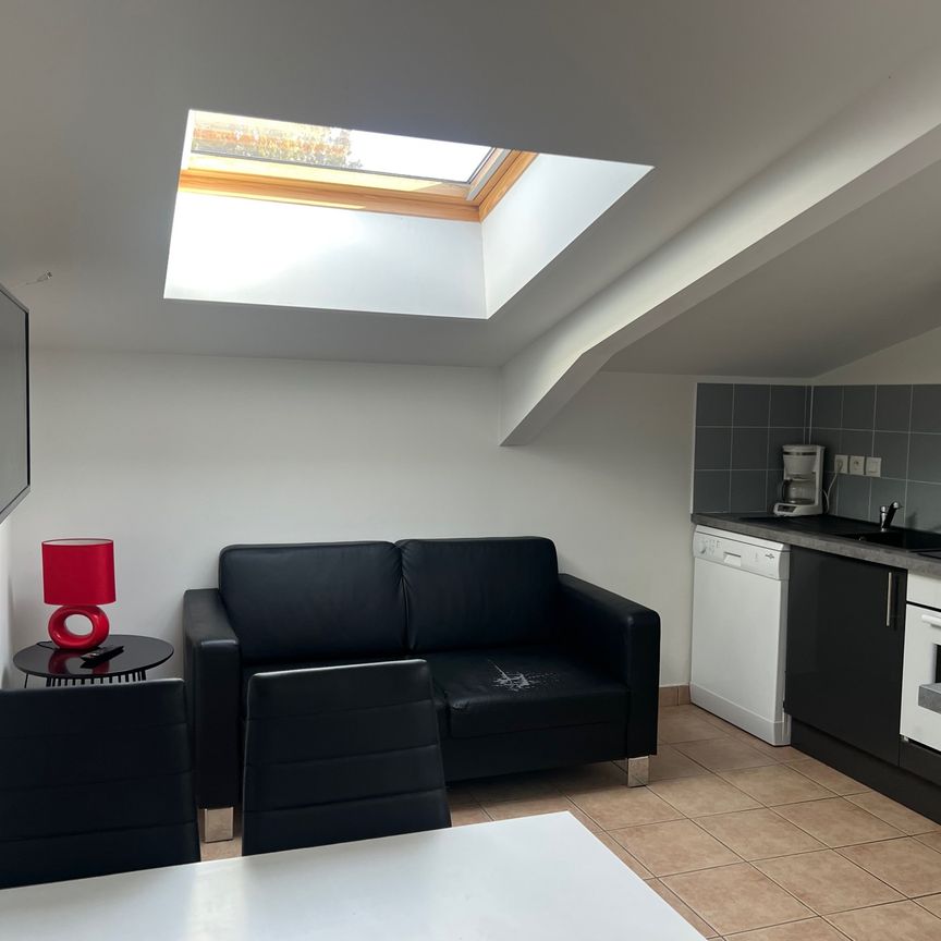 Location Appartement 2 pièces 31m² LA RAVOIRE 73490 - Photo 1