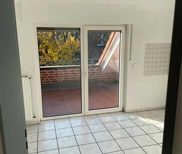 Renovierte Dachgeschosswohnung in Telgte 3ZKB - Photo 1