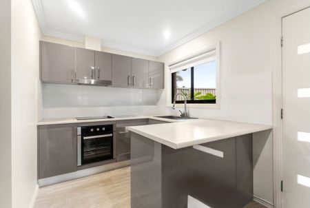 Charming 2 Bedroom Granny Flat in Picturesque San Remo - Ideal for Comfortable Living! - Photo 5