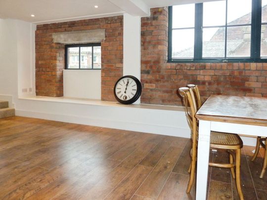 2 bedroom apartment to rent - Photo 1