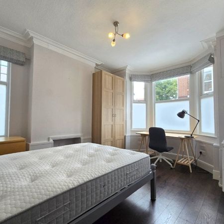 £135 pppw, Sherwin Grove, Lenton, NG7 2EZ, Property for rent - Photo 3