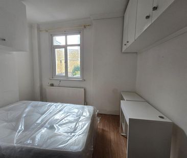 Brooke Road, London N16 - Photo 1