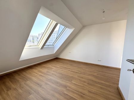 2 Zimmer Dachgeschoss Wohnung mit Terrasse sowie Klimaanlage - Erstbezug - Unbefristet - Foto 4