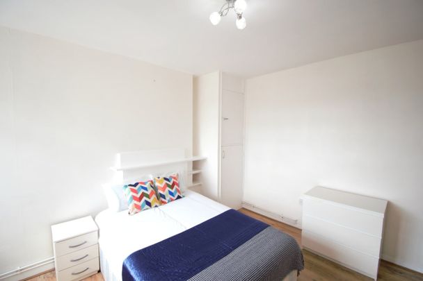 Room in a Shared Flat, Mackay House, W12 - Photo 1