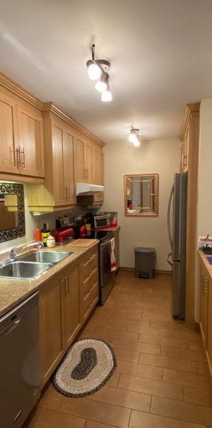 Beau grand 5 1/2 Fleurimont - Photo 1