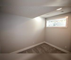2 Bed 1 Bath Suite For Rent Secord Edmonton - Photo 4