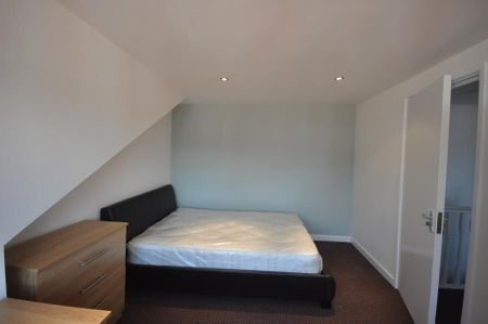 Harold Avenue, Hyde Park - Photo 5