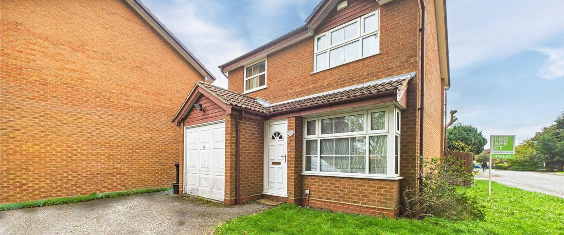 Chatteris Way, Reading Chatteris Way, Reading - Photo 1