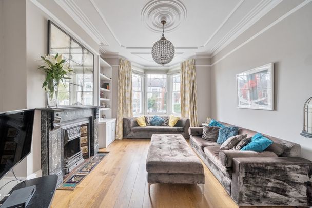 5 bedroom house to rent - Photo 1