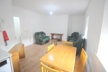 Gregg Court, Kilmeague, Co Kildare, W91 EY66 - Photo 2