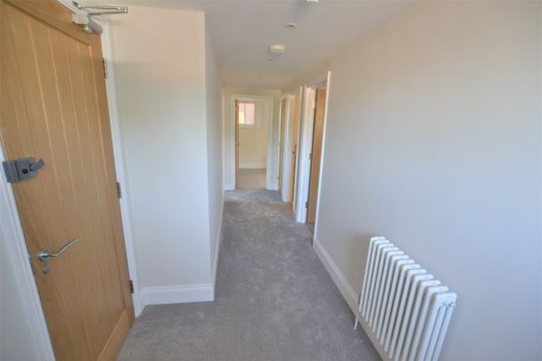 A 2 Bedroom Apartment Instruction to Let in St Leonards-on-Sea - Photo 1