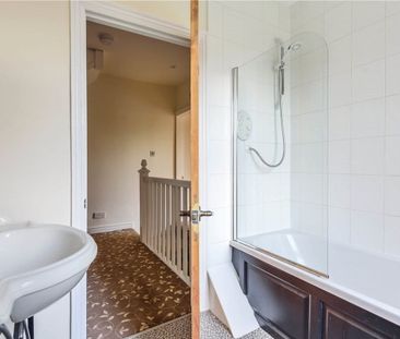 A 3 bedroom semi-detached property. - Photo 6