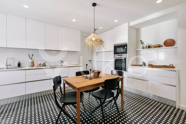 6 room luxury Apartment for rent in Barcelona, Spain - Photo 1