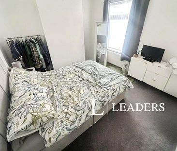 2 bedroom house to rent - Photo 1