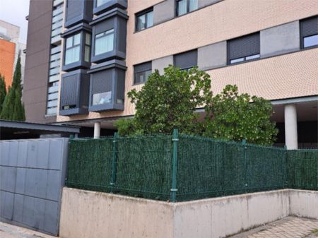 Piso de alquiler en Calle de Isabel Clara Eugenia, 4, Sanchinarro - Photo 5