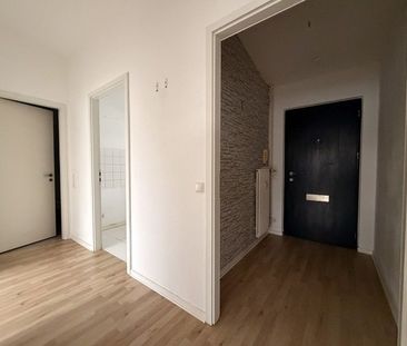 Unrenovierte Dachgeschosswohnung sucht Nachmieter - Photo 3