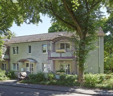 3 Zimmer Wohnung mit Balkon nahe der Saliersiedlung - Anmietung aus... - Foto 1