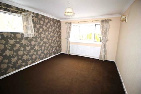 3 bedroom bungalow to rent - Photo 3