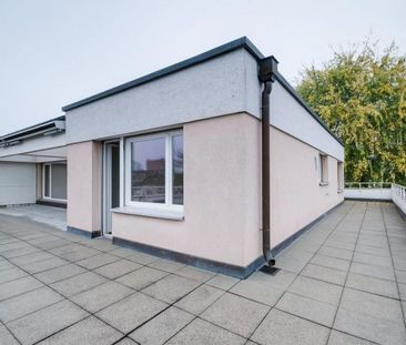 Lovely view in friendly residential area - Photo 2