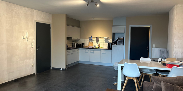 Triplex te huur in Houthalen voor € 780 met 2 slaapkamers - Photo 1