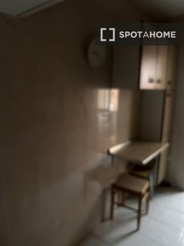 madrid, Community of Madrid 28038 - Photo 5