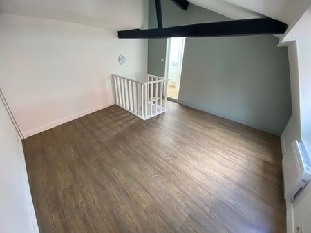 T2 duplex de 33.23 m², rue Pierre Legrand, FIVES réf 5890 - Photo 4