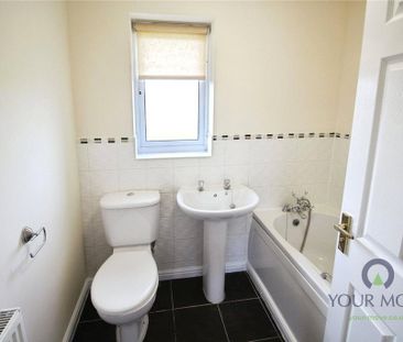 4 bedroom detached house to rent - Photo 4