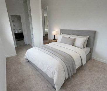 Eagle Vale - Photo 3