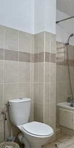 Location Appartement 2 pièces 42m² LE TAMPON 97430 - Photo 4