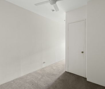 12 / 16-22 Australia Street - Photo 2