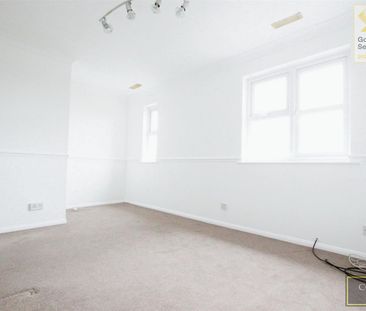 Horkesley Way, Wick Meadows, Wickford - Photo 2