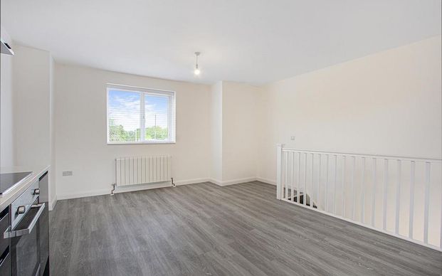 1 bedroom flat to rent - Photo 1
