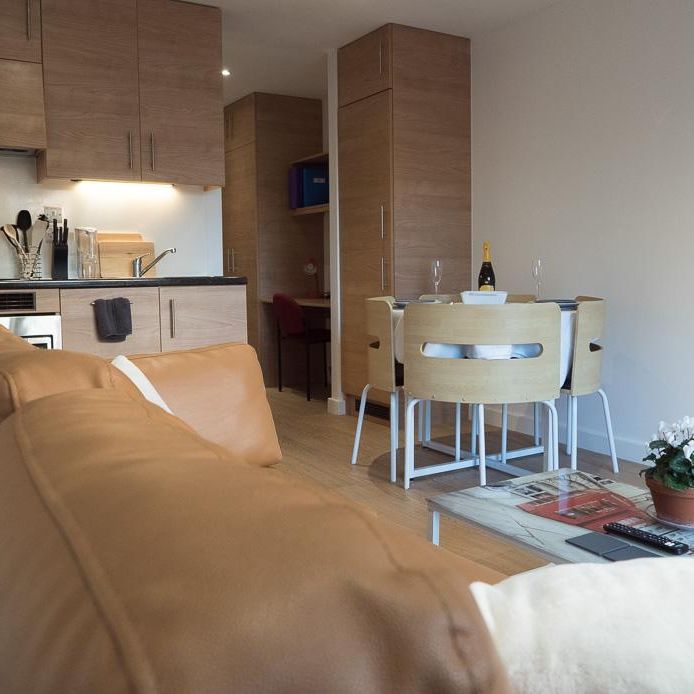 Studio to rent - Photo 1