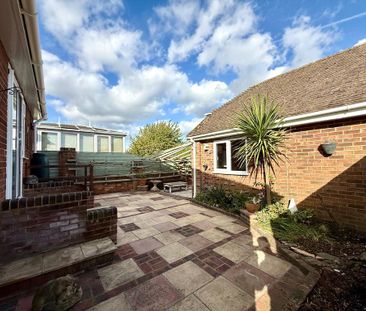 4 bedroom chalet to rent - Photo 4