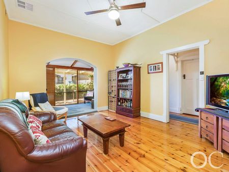 Open the Door to Seaside Charm - Photo 2