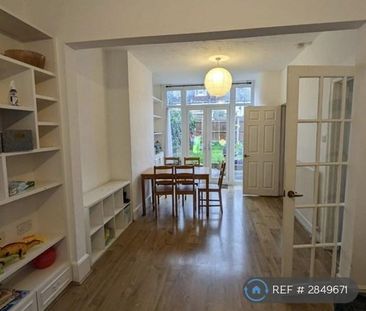 3 bedroom terraced house to rent - Photo 2