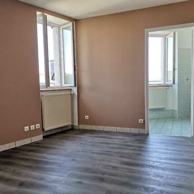 Location Appartement 1 pièce 24m² - Photo 1