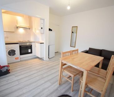 1 Bed Flat, Braxted Park, SW16 - Photo 3