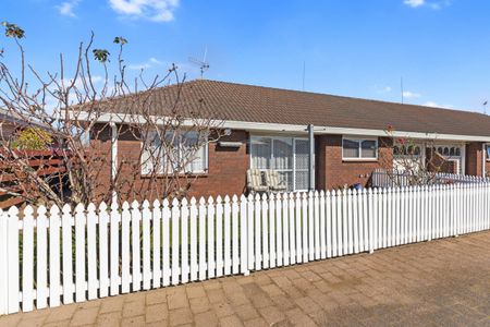 1/110 Chadwick Road - Photo 4