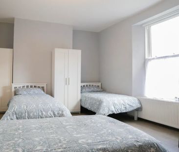 Royal Canal Terrace, Dublin - Photo 3