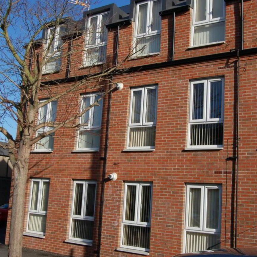 1 Bloomfield Place, 1a Ravenscroft Street, BT55BE, Belfast - Photo 1