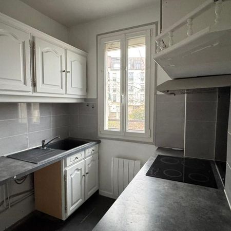 Location Appartement 2 pièces 32m² BROU SUR CHANTEREINE 77177 - Photo 3